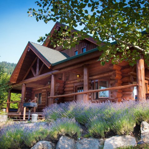 ROW Adventures River Dance Lodge