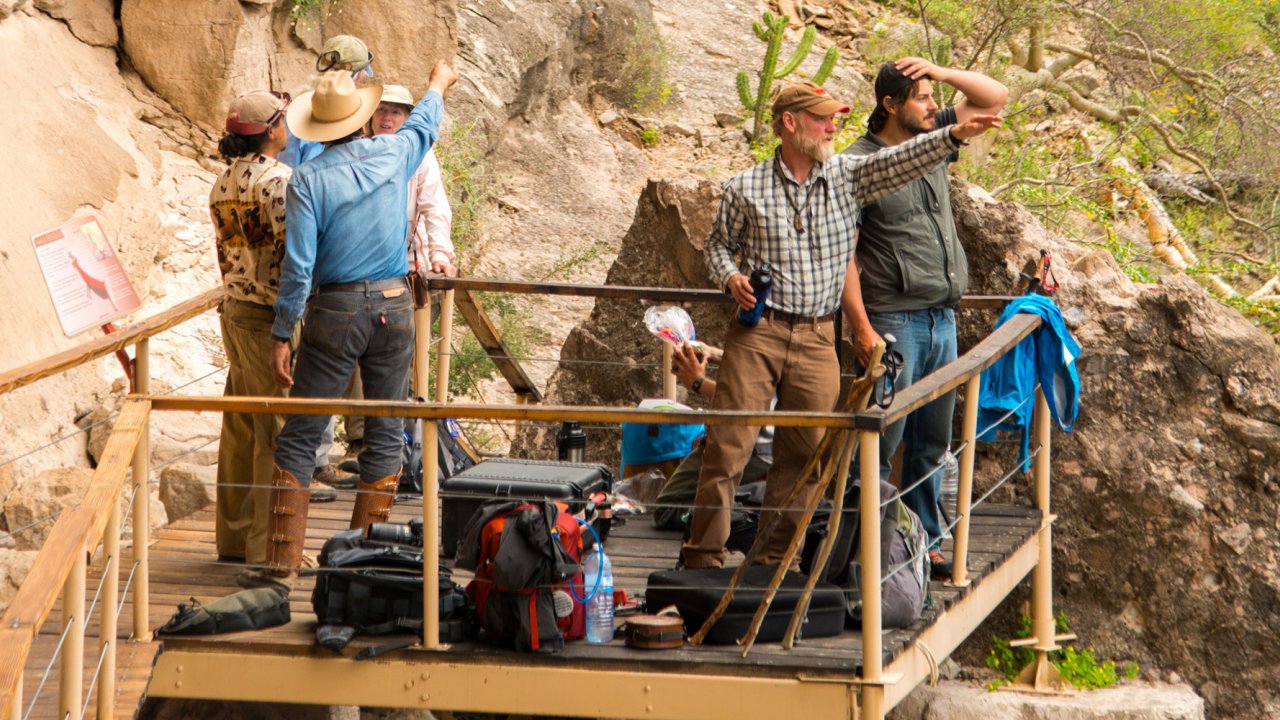 rock art tours in Baja
