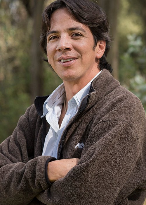 Adventure travel guide