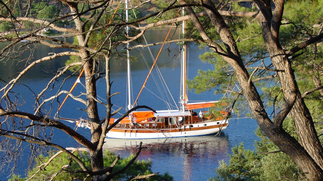 custom yacht tours turkey